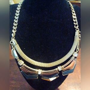 White House Black Market. Elegant Gold and Silver Necklace
